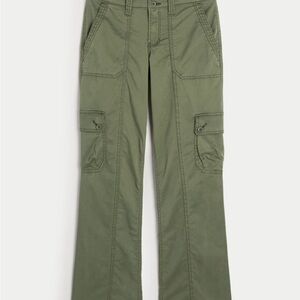 Hollister Olive Green Cargo Pants Mid-Rise Relaxed Boot
